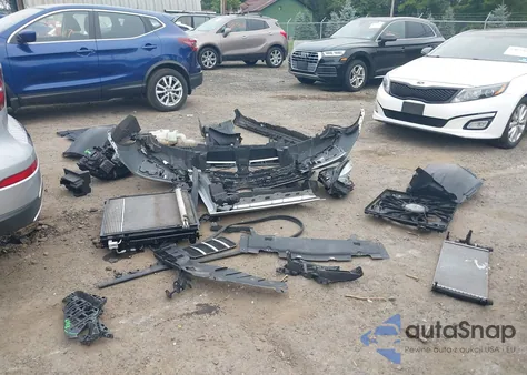 2017 Mercedes-Benz Gls 450 4Matic z USA, uszkodzony, nr VIN 4JGDF6EE4HA889586